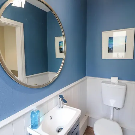 Teach Ards * Kilgarvan