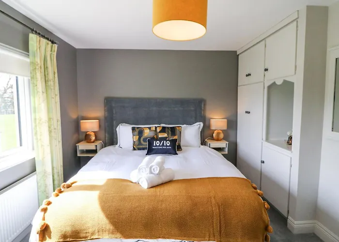 Teach Ards 度假居 *